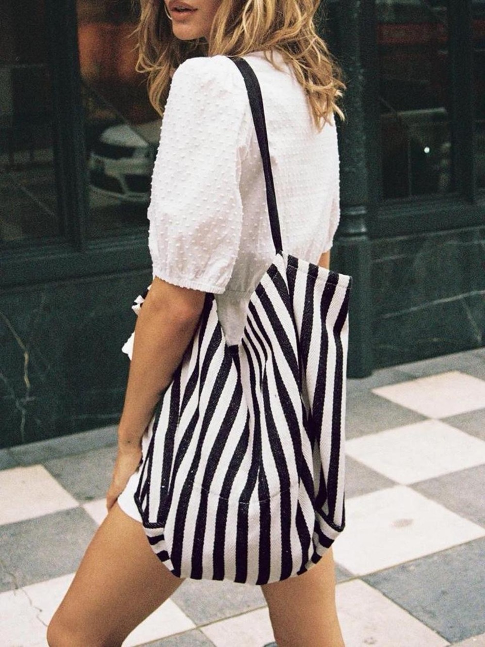 Princess Polly halycone tote bag white/black OS